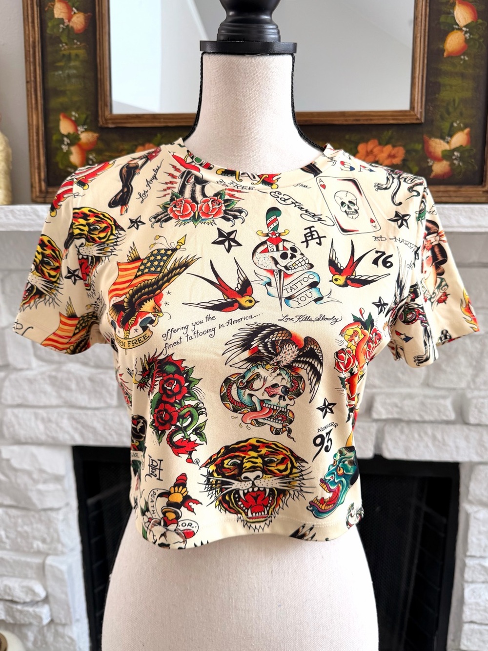Ed Hardy Tattoo Print Cropped Tee Y2K Graphic Top